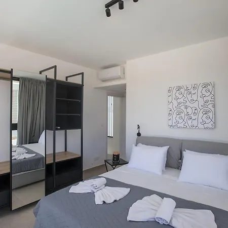 Villa The Complete Guide To Renting Your Exclusive Holiday In With Private Pool And Close To The Beach 1706