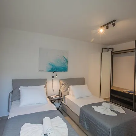 Villa The Complete Guide To Renting Your Exclusive Holiday In With Private Pool And Close To The Beach 1706 *